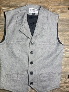 Schaefer Outfitter Men's Gray Herringbone Vest